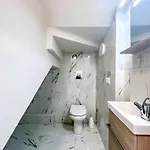 Plutone بيبيوني