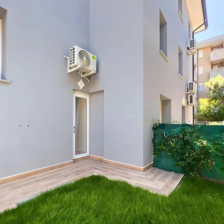 Plutone Бибионе